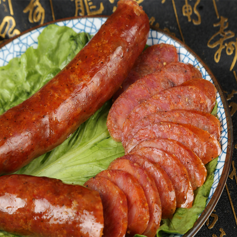 厂家直销川味麻辣香肠腊肠100g重庆特产贴牌定制OEM