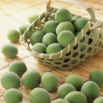 Green Plum Alpine fresh Plum fruit Fresh fruit pregnant woman fruit Farm Plum Paojiu Enzyme plum On behalf of