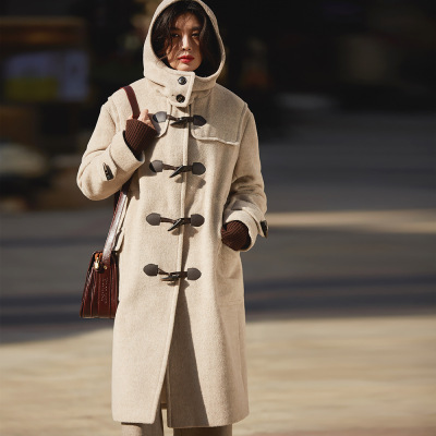 盛宏2019新款炉火红减龄牛角扣休闲骆马绒羊毛大衣毛呢外套女8520|ms