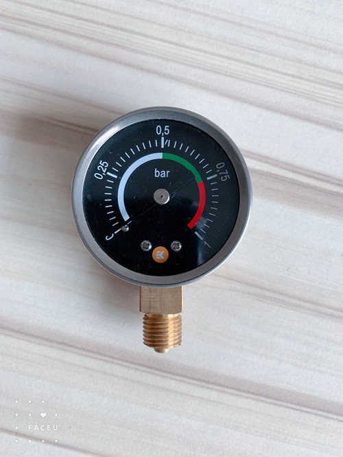 龙游亿佳销售各种规格压力表  Y50全不锈钢径向普通力表