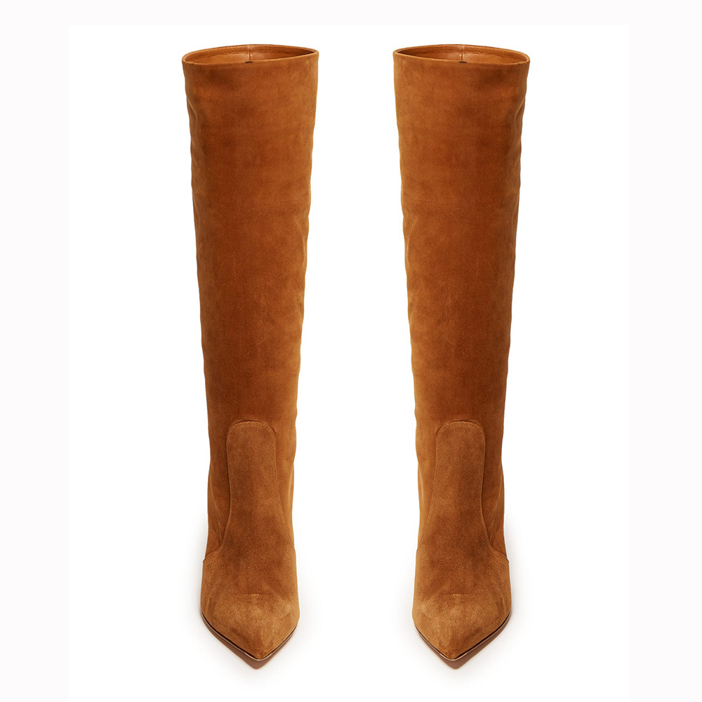 Brown boots (5).jpeg