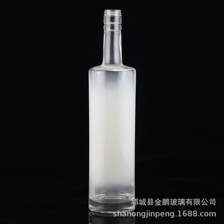 郓城玻璃厂生产销售750毫升蒙砂丝印伏特加酒瓶 白兰地酒瓶