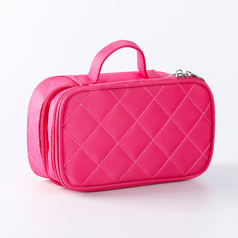 Women's Medium All Seasons Nylon Solid Color Basic Square Zipper Cosmetic Bag Square Bag display picture 3