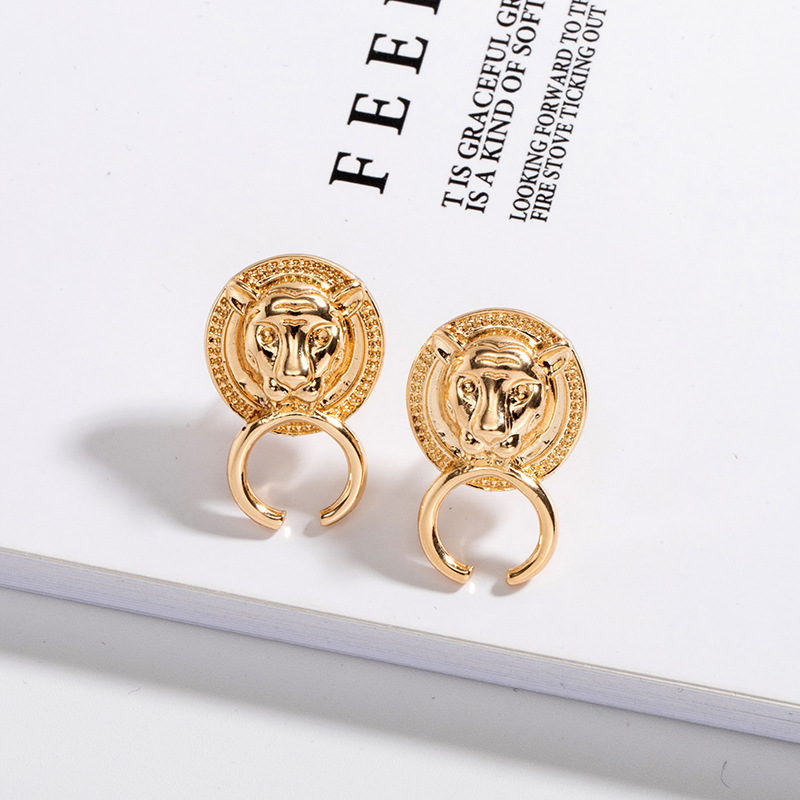 Fashion New Fashion Trend Retro Lion Head Simple Earrings For Women display picture 2