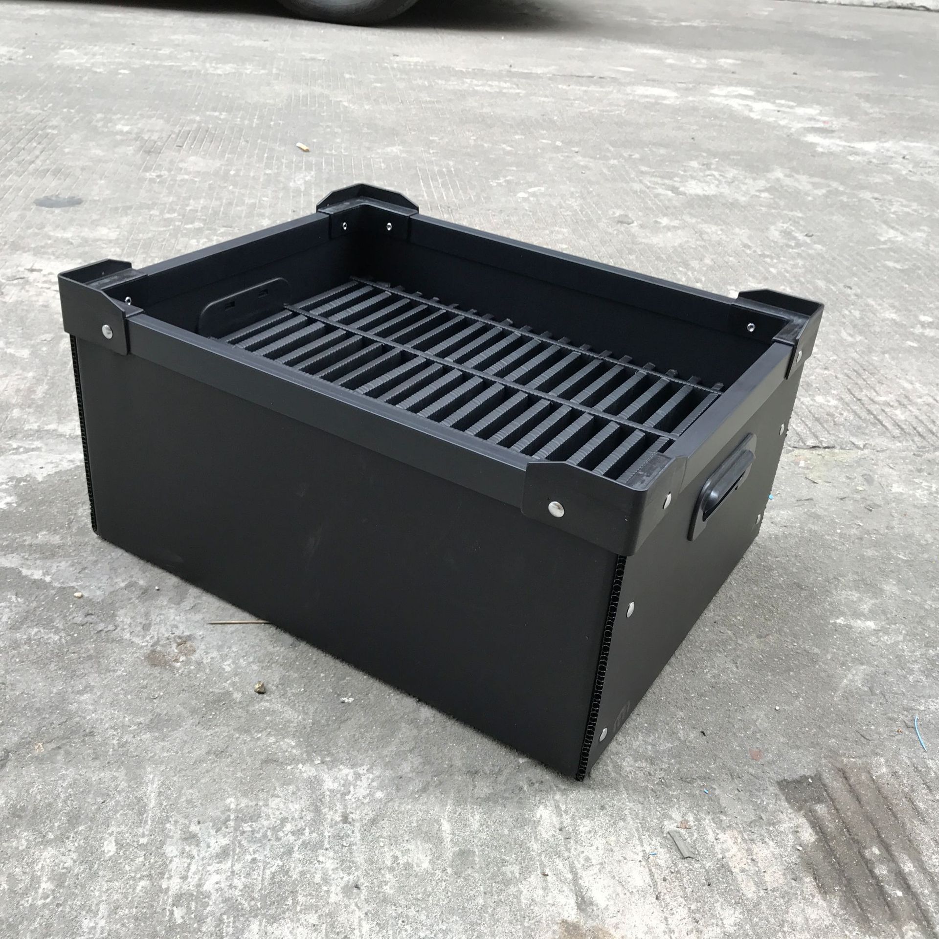 熟料生产防静电周转箱 重庆中空板塑胶骨架箱 价格实惠 使用方便