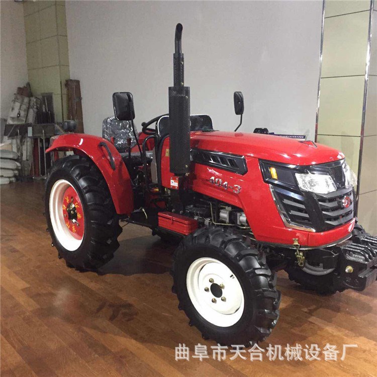 热销四驱农用大马力拖拉机多缸两驱四驱拖拉机田园管理机全国联保