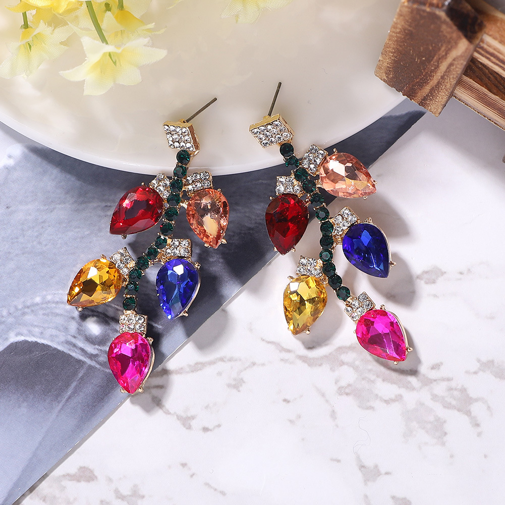 Alloy Diamond Earrings Creative Colorful Dress Accessories Candy Color Rhinestone Earrings display picture 7