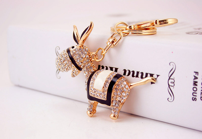 40g Weight Alloy, Metal Material Unisex Gender Pink, Red, Blue, Black Color Creative Cute Diamond Donkey Car Keychain 4