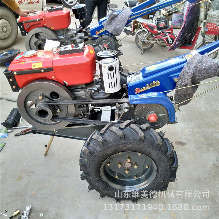 厂家热销手扶拖拉机开沟松土除草机四驱汽油多功能开沟松土