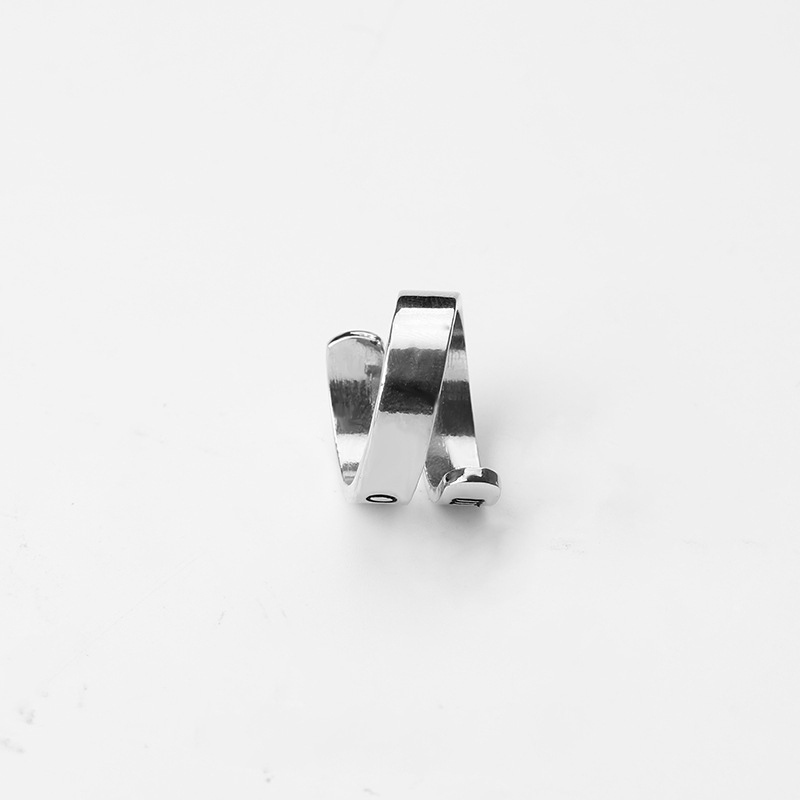 Außenhandel Heiße Stil Ringe In Europa Und Amerika Heiß Verkaufte Kreative Buchstaben Hakuna Matata Liebes Symbol Ring Accessoires Frauen display picture 2