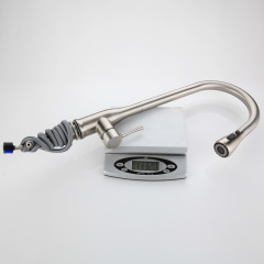 Factory wholesale food grade 304 stainless steel pull-out kitchen faucet, cold and hot washing basin sink faucet