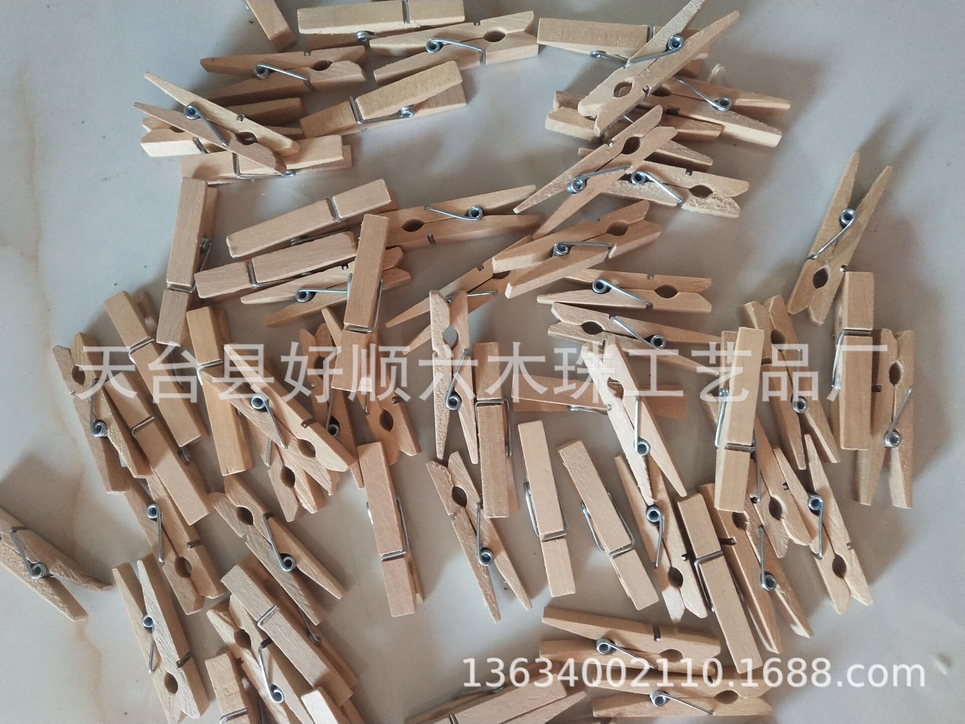 夹木头的夹子,夹砖头的夹子,木头夹子(第14页)_大山谷图库