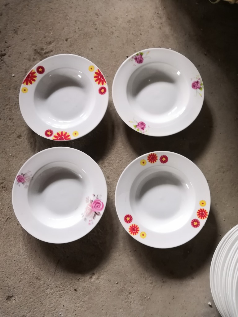 陶瓷盘子陶瓷盘 8.5寸圆形平边陶瓷汤盘子花瓷清装北流