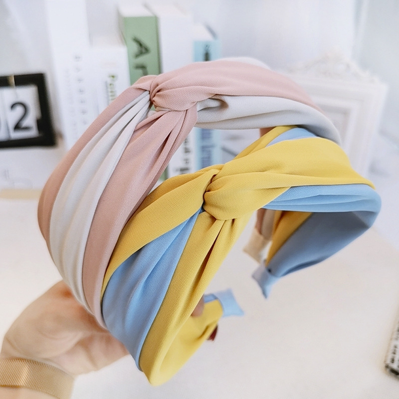 Temperament Lady Headband Wide-brimmed Hair Color Matching Fabric Cross Knotted Headband display picture 2