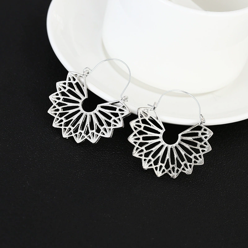 Retro metal fashionable earrings, European style, boho style