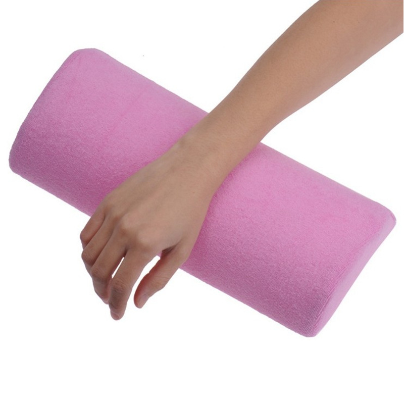 Herramientas de uñas suministros toalla almohada de mano al por mayor pequeña almohada de maquillaje semicírculo paño de felpa extraíble y lavable monocromo almohada de mano