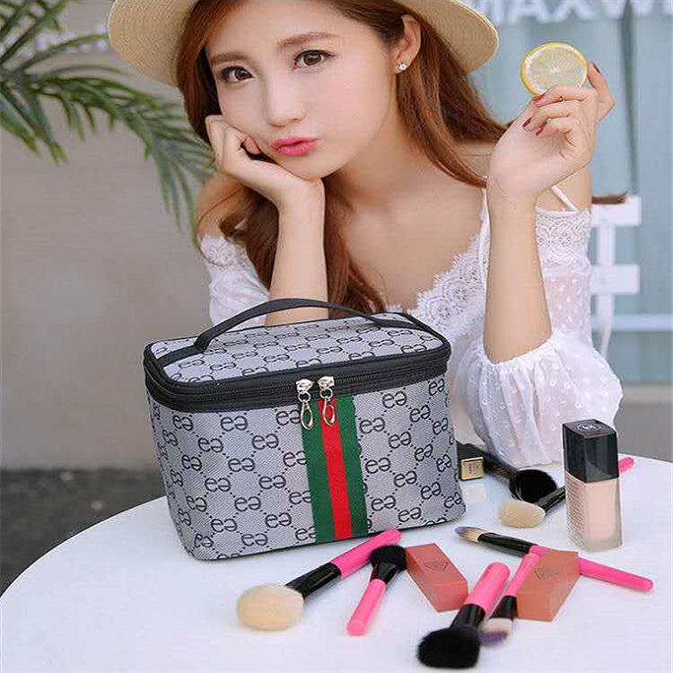 new pattern portable Cosmetic Korean Edition capacity Storage bag travel Simplicity Wash bag One piece On behalf of