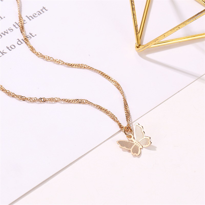 New Necklace Simple Small Butterfly Temperament Clavicle Chain Female Personality Wild Necklace Neck Chain Clavicle Chain Wholesale Nihaojewelry display picture 5