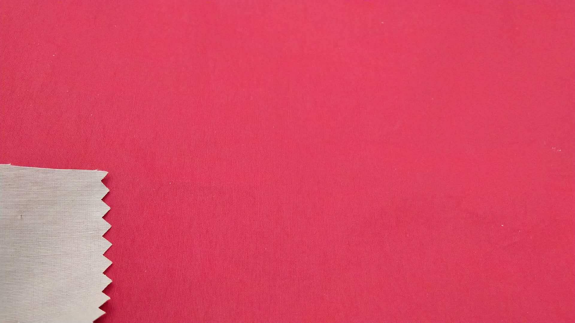 B240格锦棉平纹PU色胶哑光涂层布