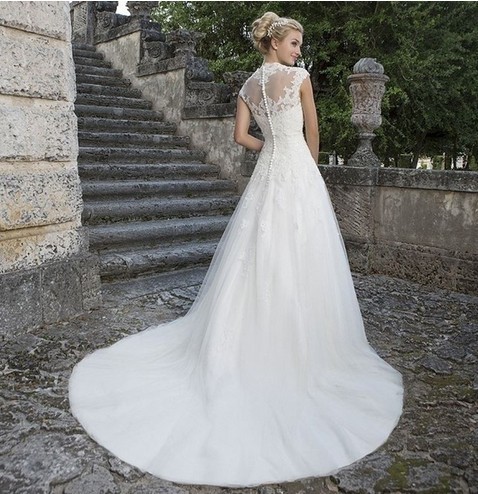 Wholesale wedding dress 2019 new foreign trade trailing lace bridal wedding dress fishtail wedding dress women
