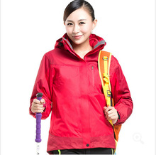 330g两件冲锋衣男女情侣防风防水透气保暖抓绒登山滑雪服来样定制