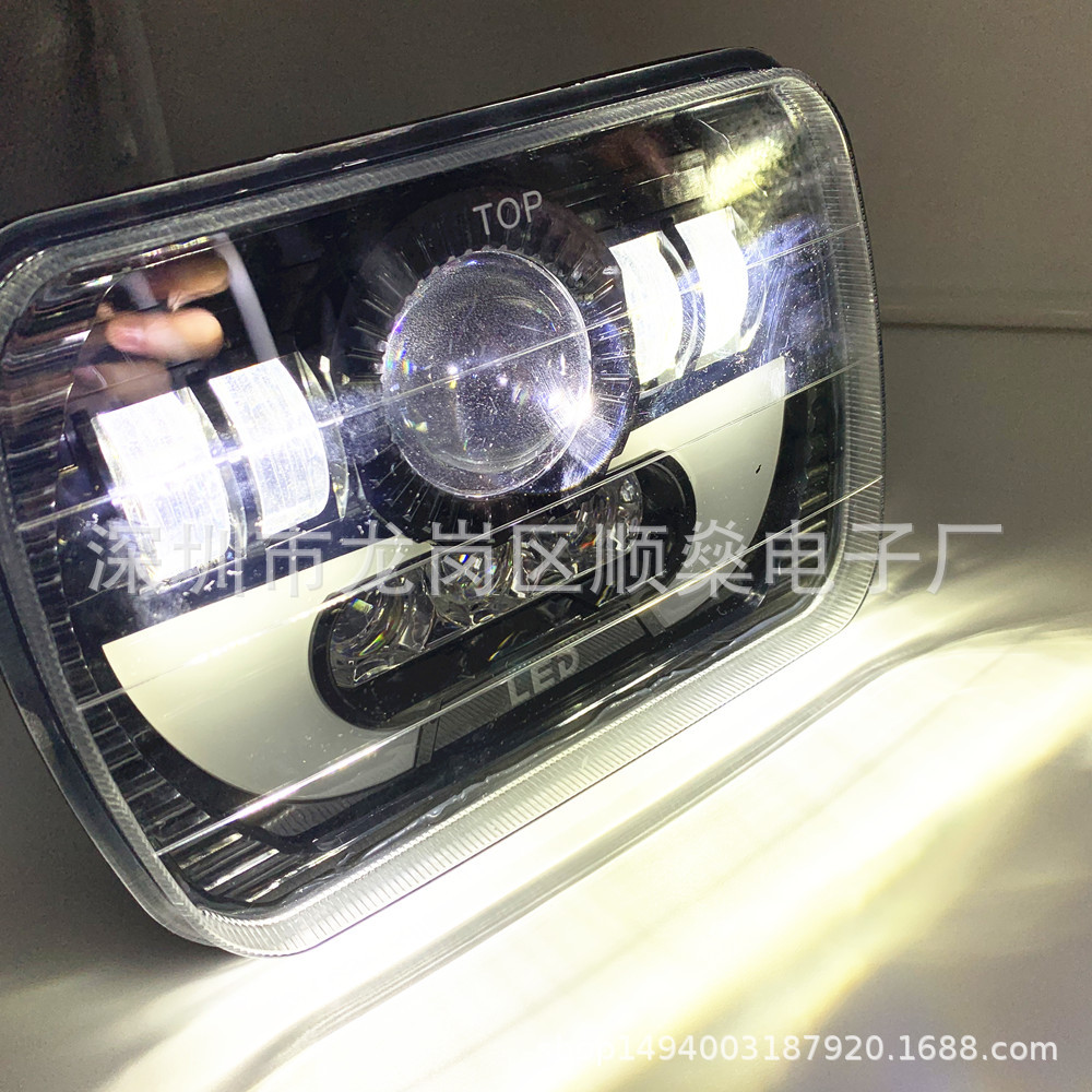 New car LED light motorcycle headlight 7-inch 90W spotlight far and near light belt daytime running light modified car light