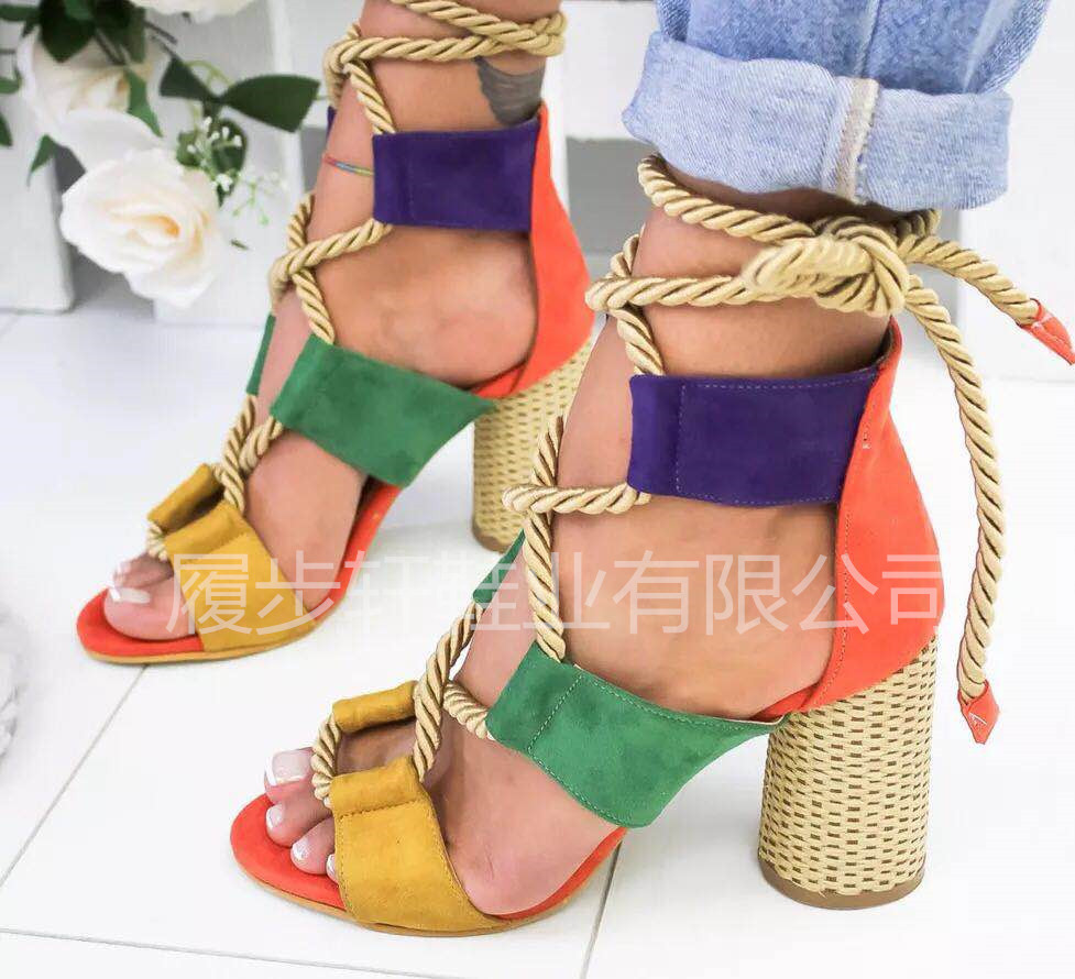 Chaussure été femme LUBU XUAN en Suède - Ref 3433636 Image 1