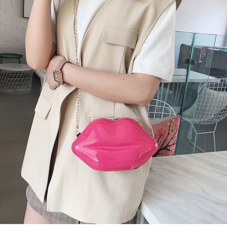 Femmes Petit Faux Cuir Lèvres Mode Profilé Fermeture Éclair Sac À Chaîne display picture 12