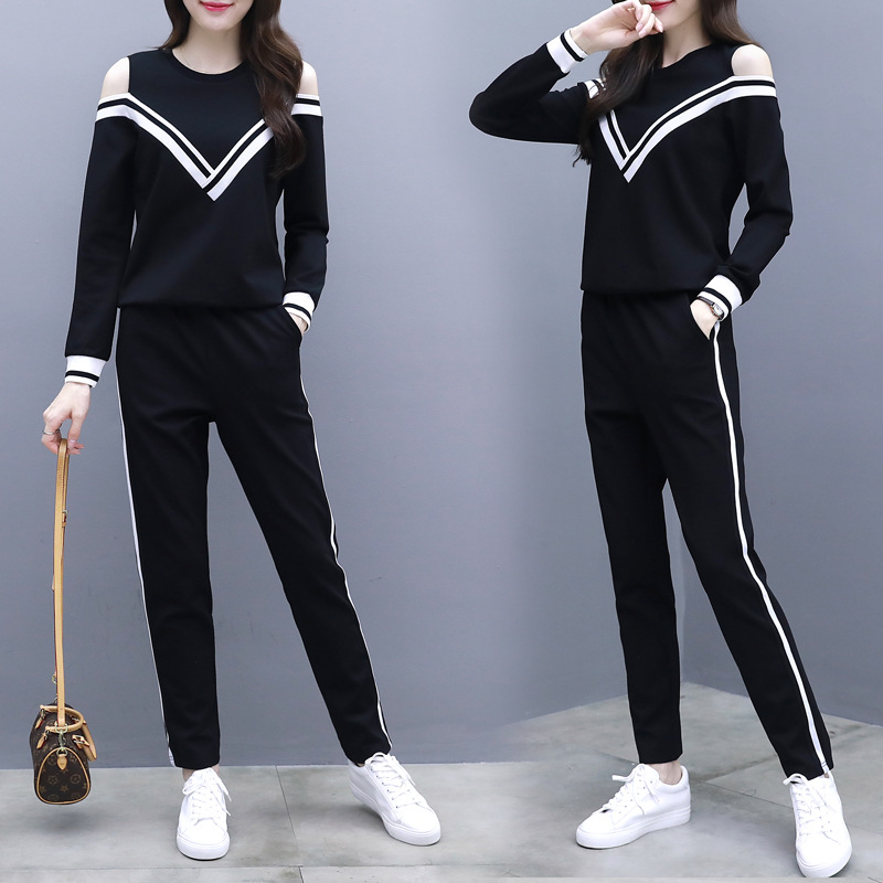 Costume femme - Ref 3335029 Image 4