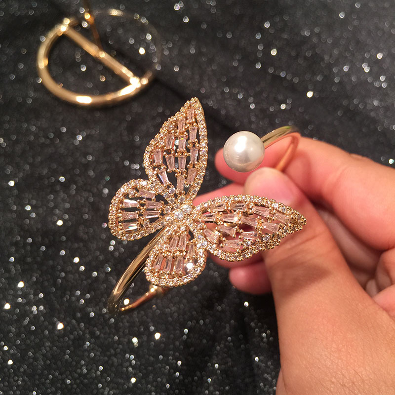 26g Weight S925 Silver Pin Oversized Butterfly Earrings Luxury Dinner Dress Accessories