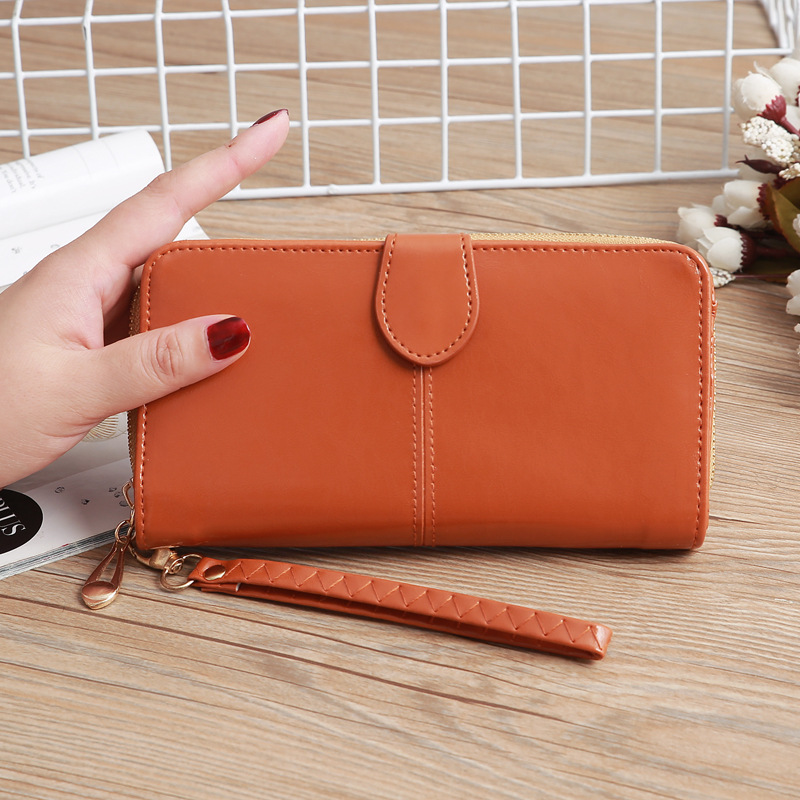 Leather Large-capacity Clutch Bag Elongated Concealed Buckle Wallet Card Holder display picture 4