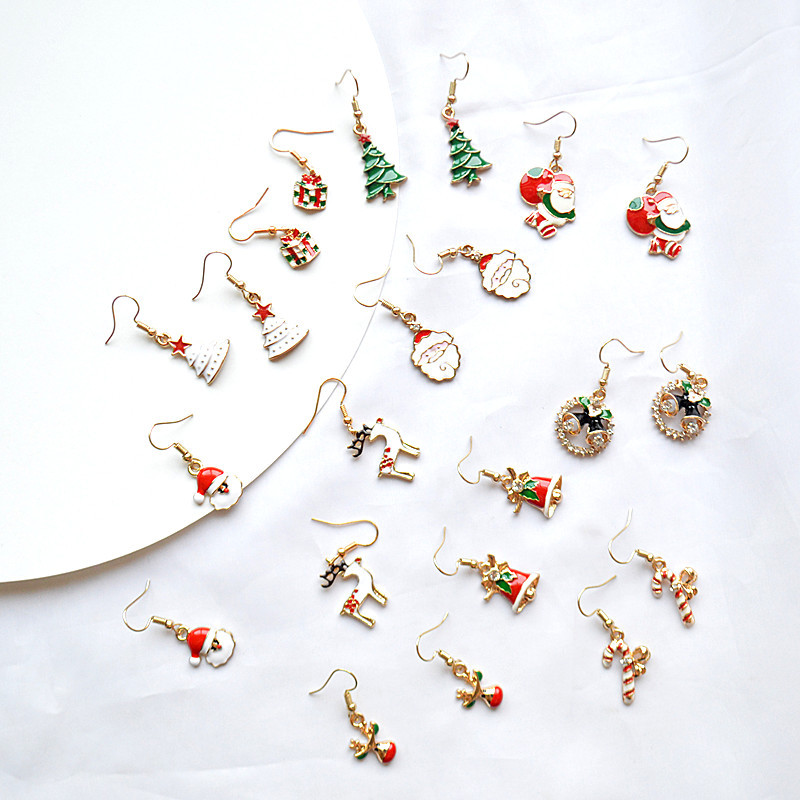 Fashion Christmas Tree Santa Claus Alloy Stoving Varnish Women's Drop Earrings 1 Pair display picture 1