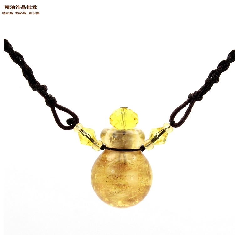中国精油饰品网金黄色球形金莎瓶妞妞绳项链1.jpg