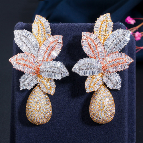 Cross-border S925 Silver Stud Earrings with Elegant European & American Design, Featuring Tri-Color Electroplating and Striking Tropical Pineapple-Shaped Big Earrings