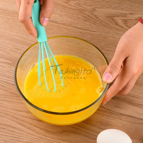 6-inch stainless steel silicone egg beater mini egg beater colorful egg beater mixer mini baking tools