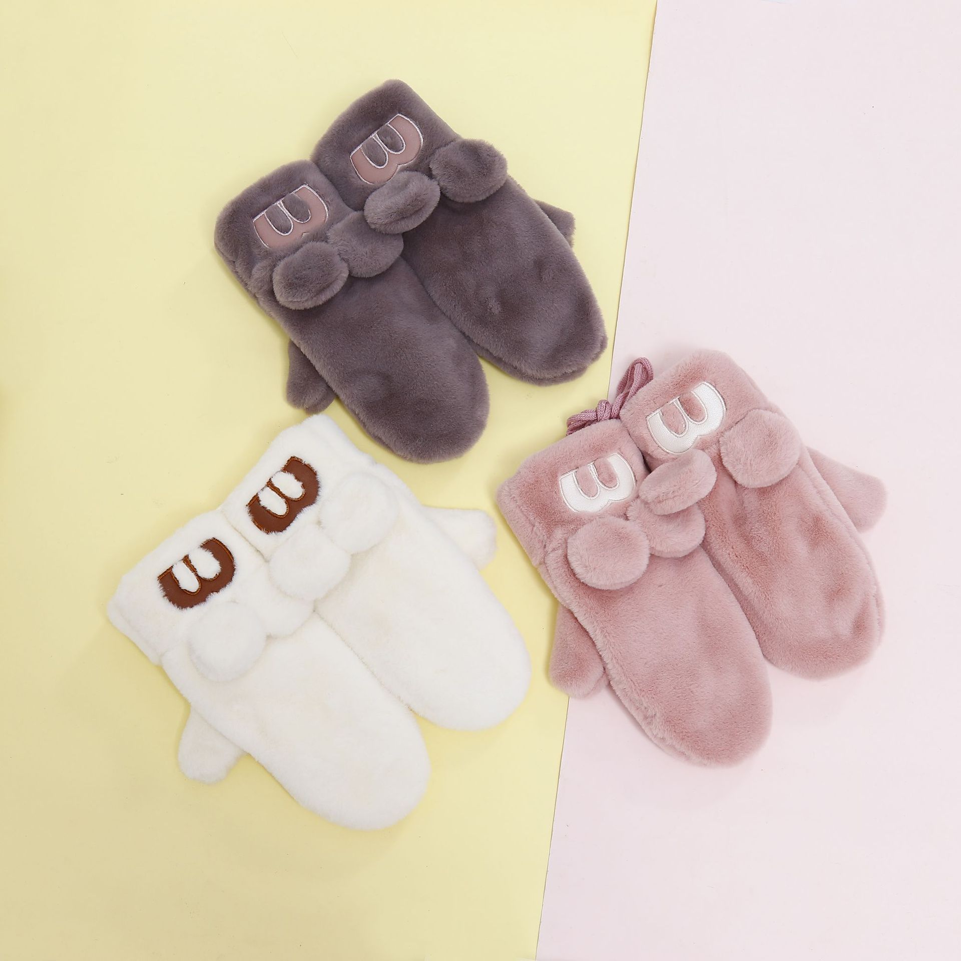 新款保暖手套女冬加絨加厚可愛簡約學生仿兔毛絨卡通挂脖包指手套