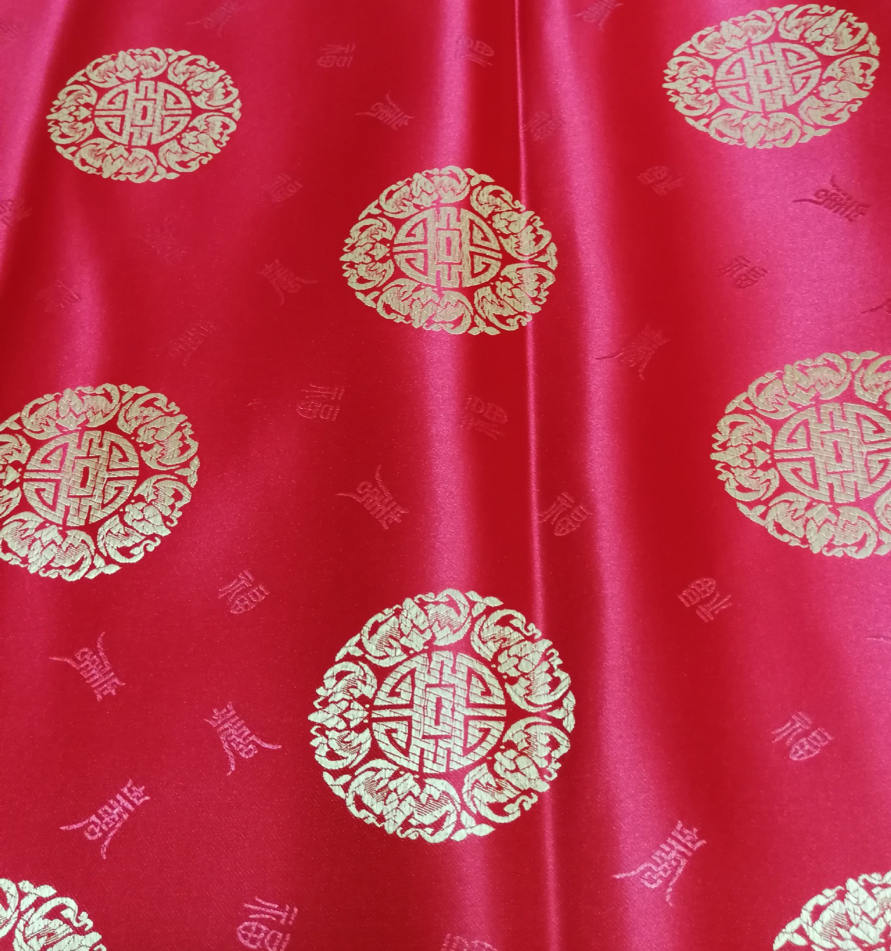 厂家直销90尼龙福寿团织锦缎丝绸唐装面料