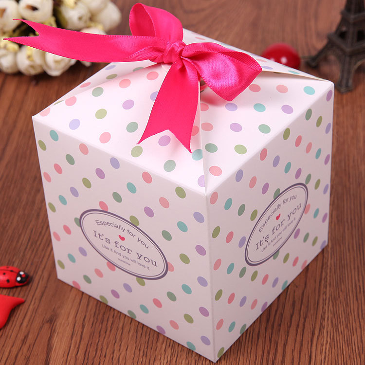 时尚喜糖盒结婚糖果礼盒精美包装彩色纸盒S667礼品盒