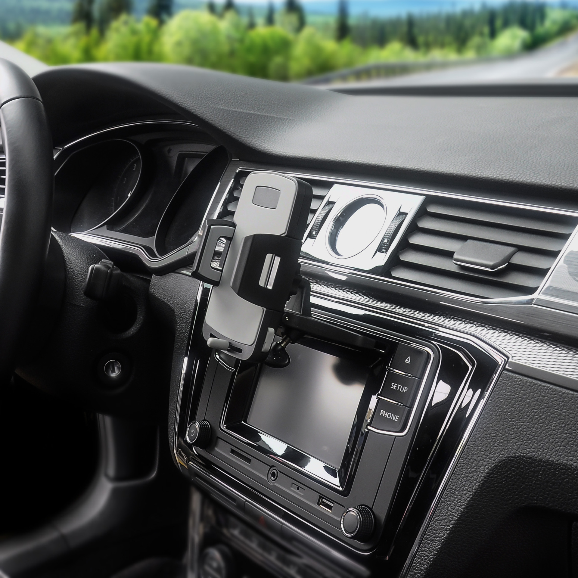 通用型汽车CD孔口车载支架旋钮式导航手机车载支架