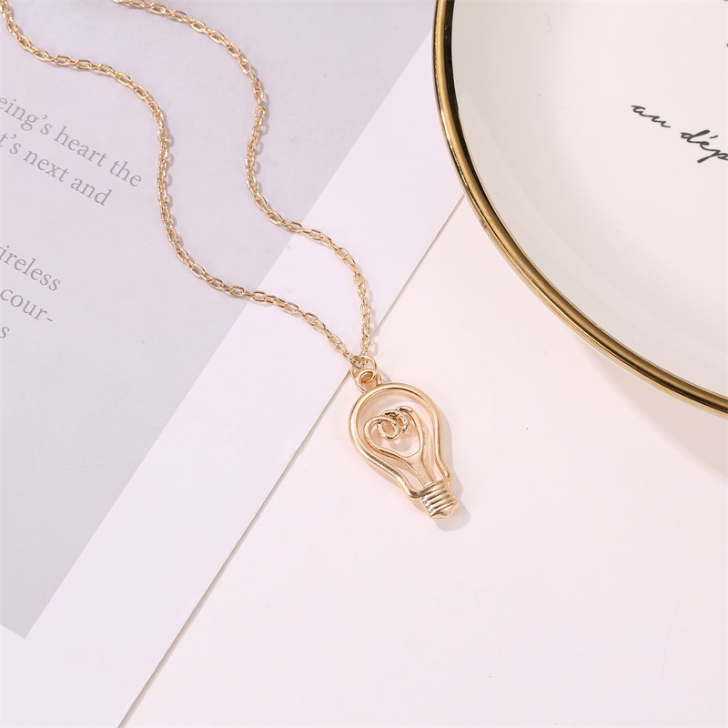 New Light Bulb Shape Ladies Wild Alloy Clavicle Chain Pendant Necklace Jewelry display picture 4