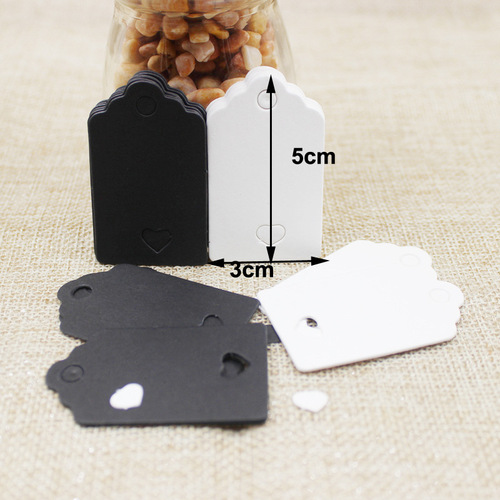 Multi-color kraft paper hang tag 5x3cm hollow love gift tag fan hanging six colors to choose from e-commerce supply