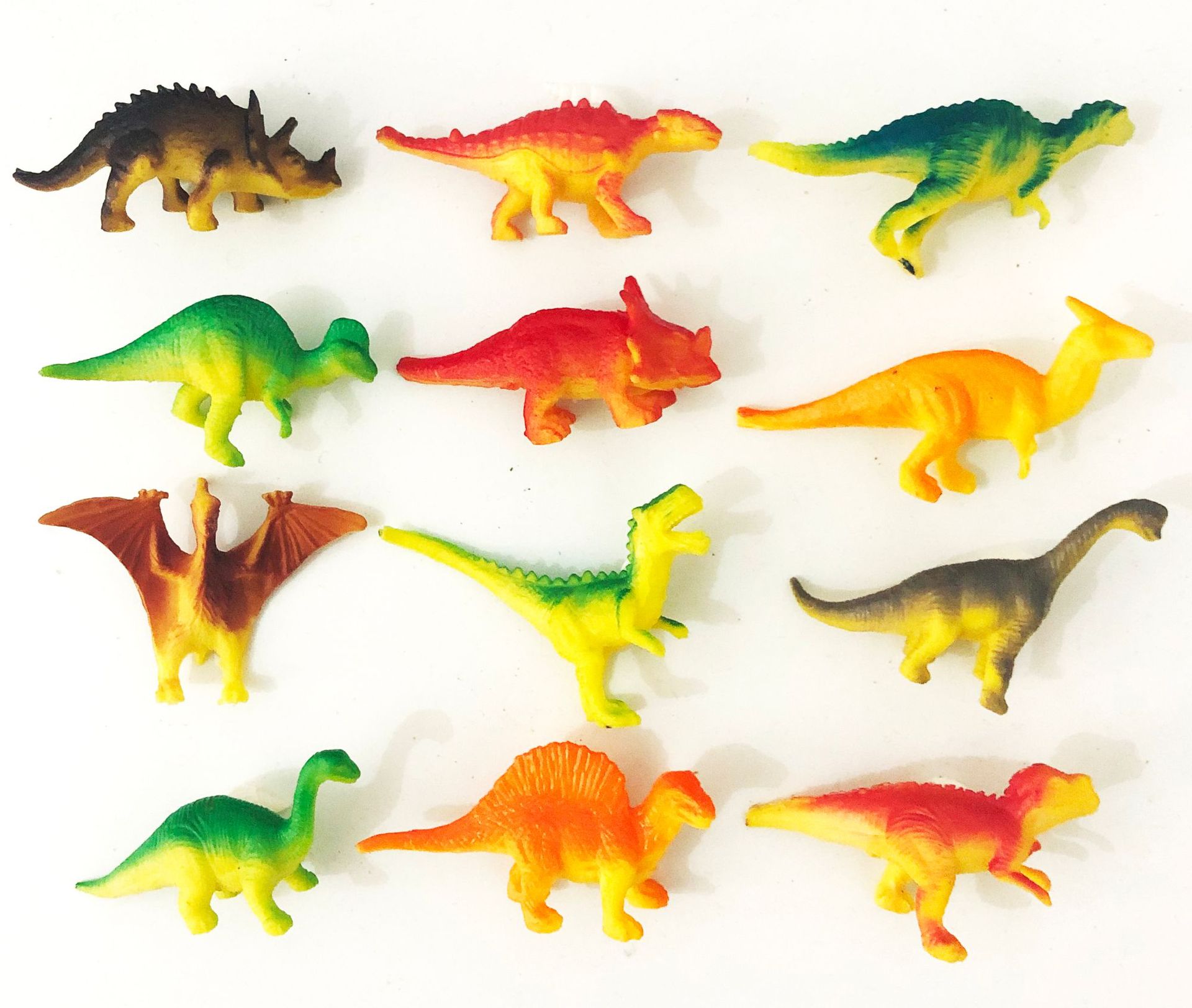 儿童可爱迷你软胶小恐龙实心玩具侏罗纪动植物模型赠品6只装