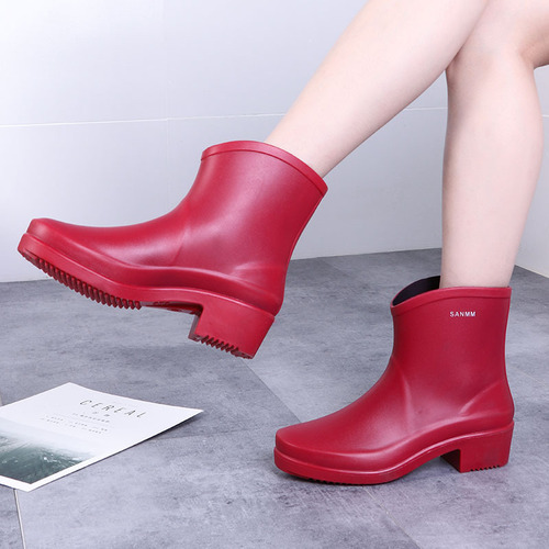 Cross-border fashion short-tube high-heeled rain boots for women, adult PVC rain boots, waterproof rubber shoes, non-slip work Martin water boots
