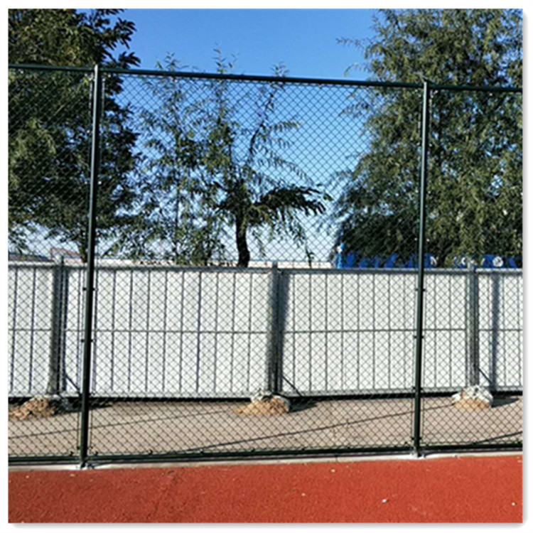 球场围网篮球场体育场围栏网包塑镀锌勾花网护栏网足球场防护网