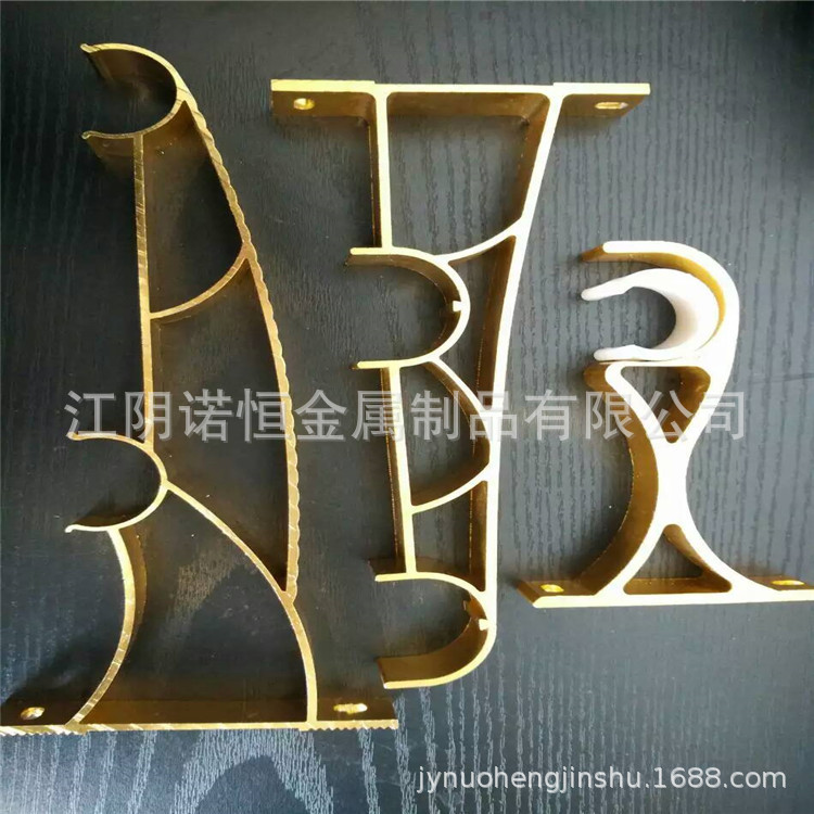 铝型材窗帘杆支架型材切割氧化