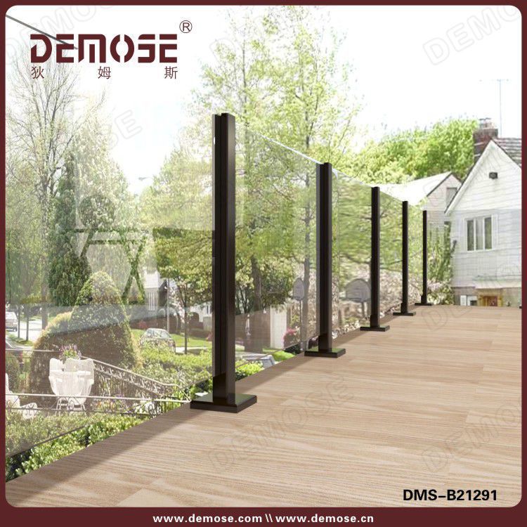 简易温馨家居楼梯阳台栏杆 钢化玻璃栏杆 不锈钢设计栏杆