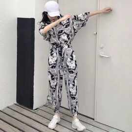 夏装2023新款原宿休闲运动套装女漫画t恤九分裤两件套时尚宽松