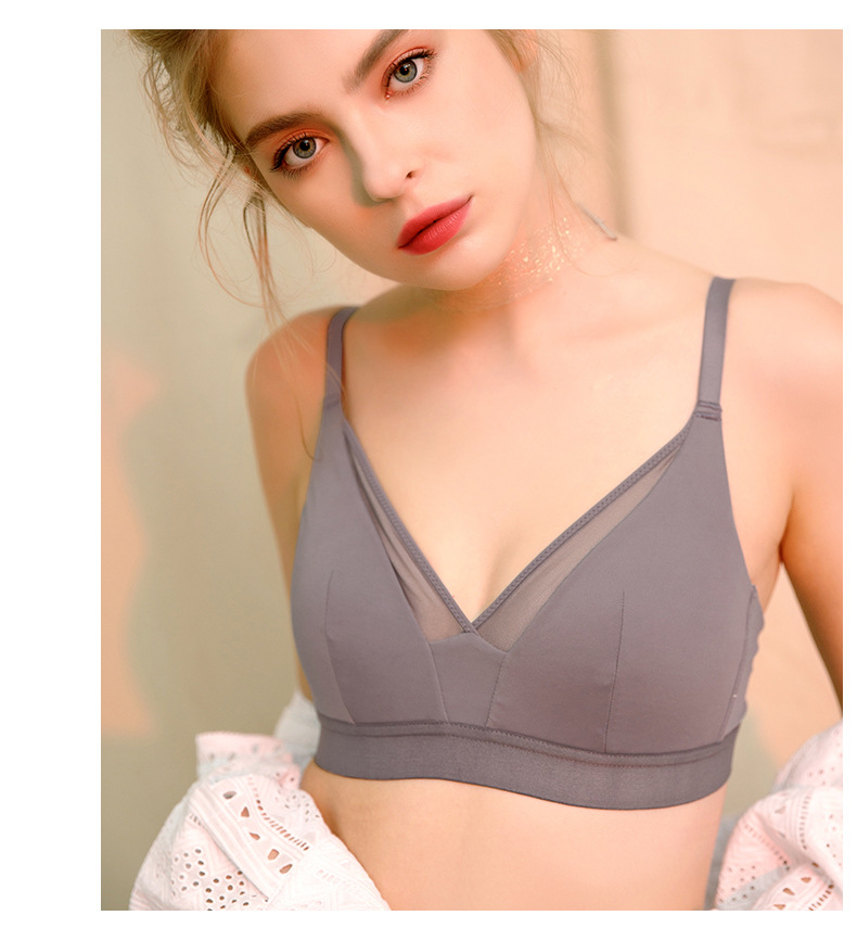 夏季新品超薄文胸套裝性感三角杯無鋼圈聚攏調整型內衣廠家直銷