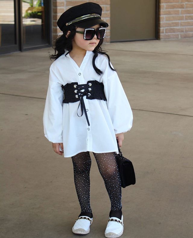 2024 Set für Mädchen im Prominentenstil, gewebte Strickjacke aus reiner Baumwolle mit V-Ausschnitt + elastische Jeanskrawatte_voghion.com