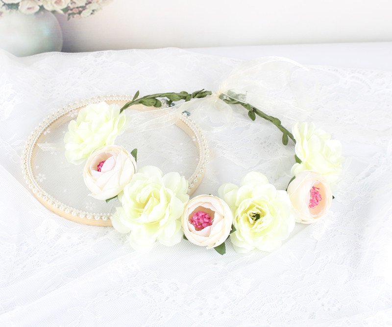 Europe And The United States Cross-border New Headwear Bohemian Beach Rose Flower Headband Bride Bridesmaid Garland Hairband Wholesale display picture 4